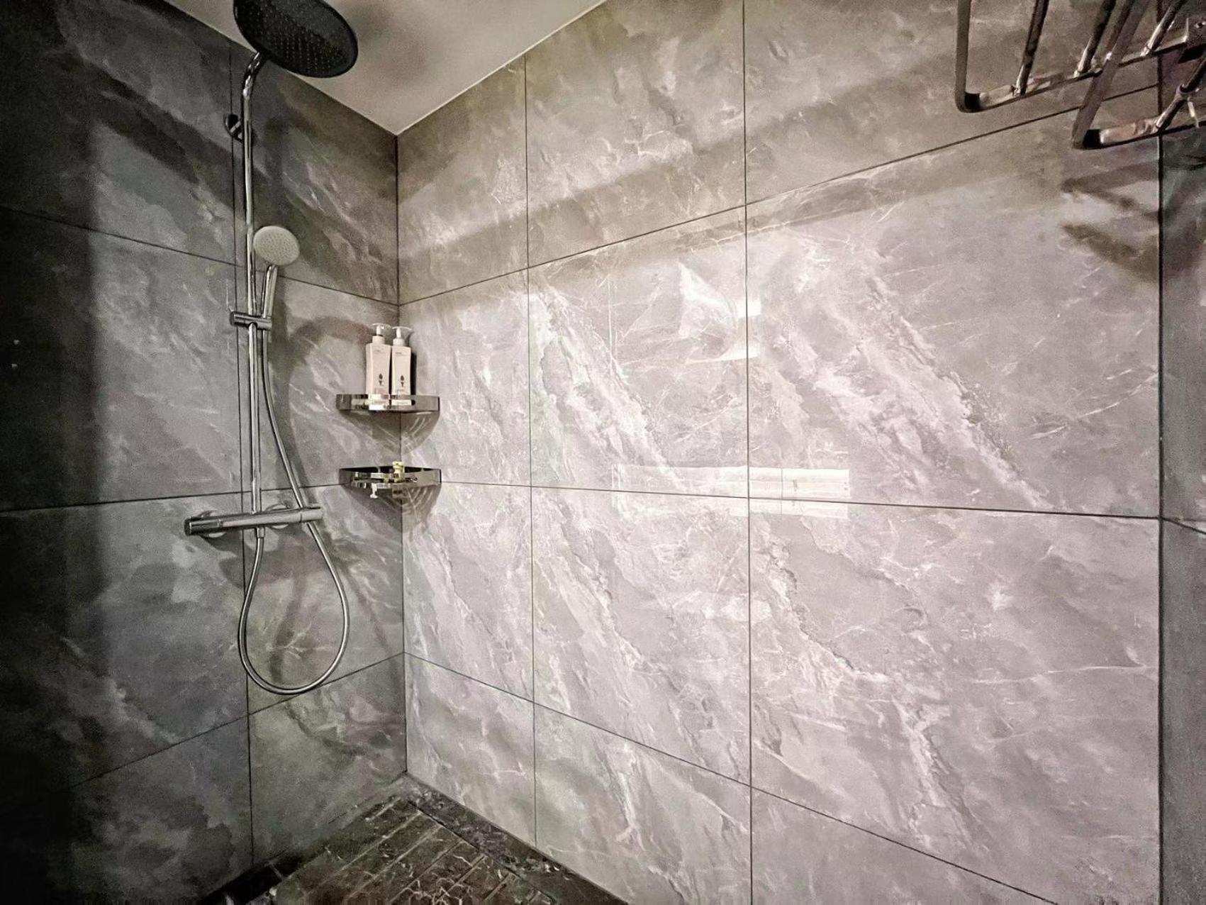 Apartemen 静安曼哈顿